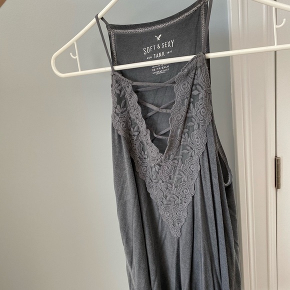 Tank top - Picture 2 of 3